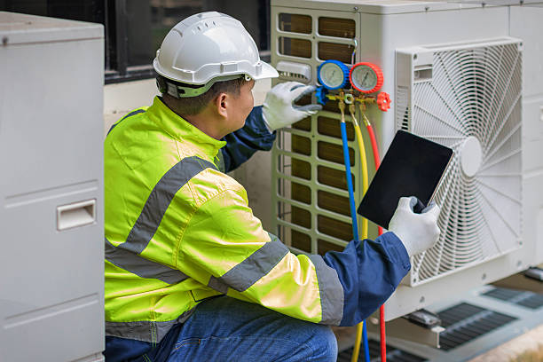 Professional Hvac technician working in Annandale, MN